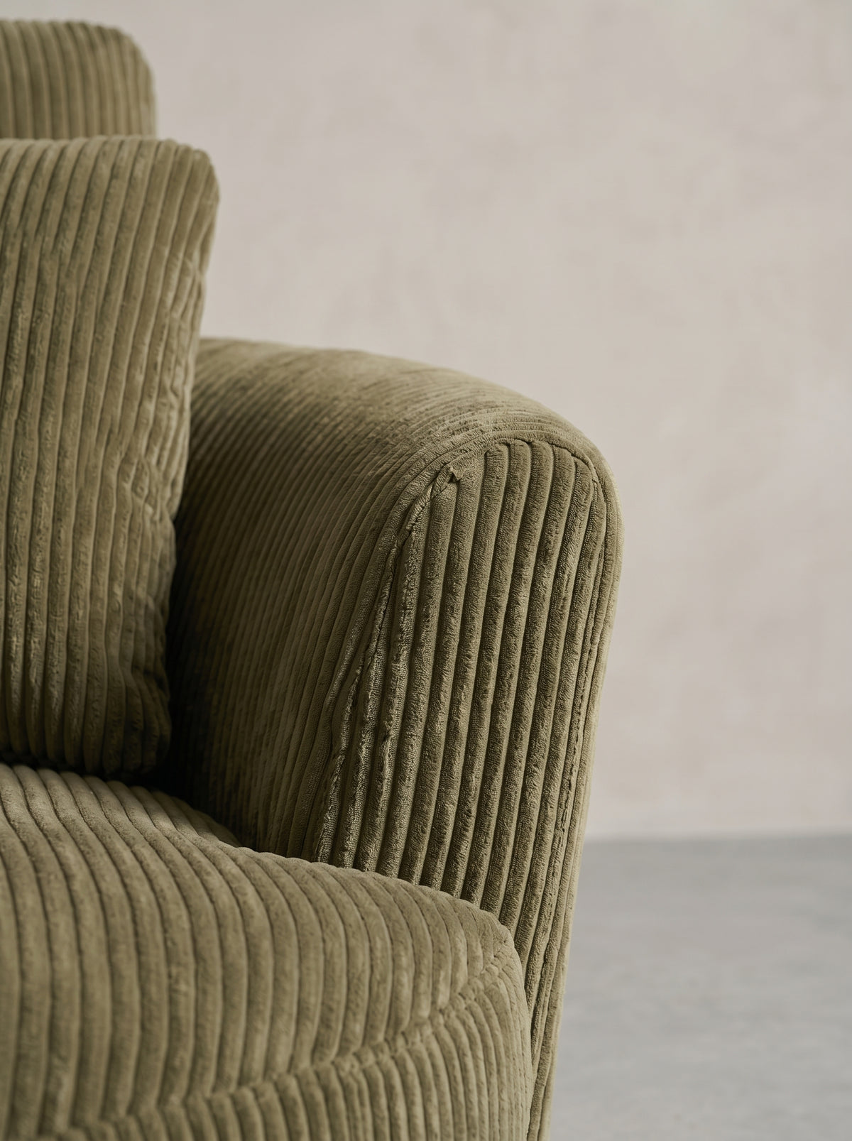 Cuddle Swivel Chair - Olive Green