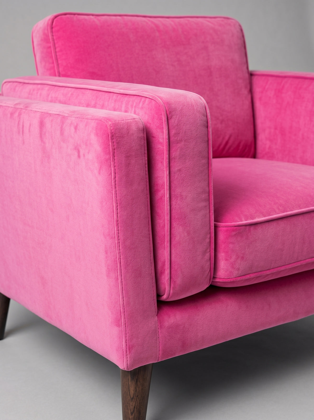 Monroe Barbie Pink Armchair